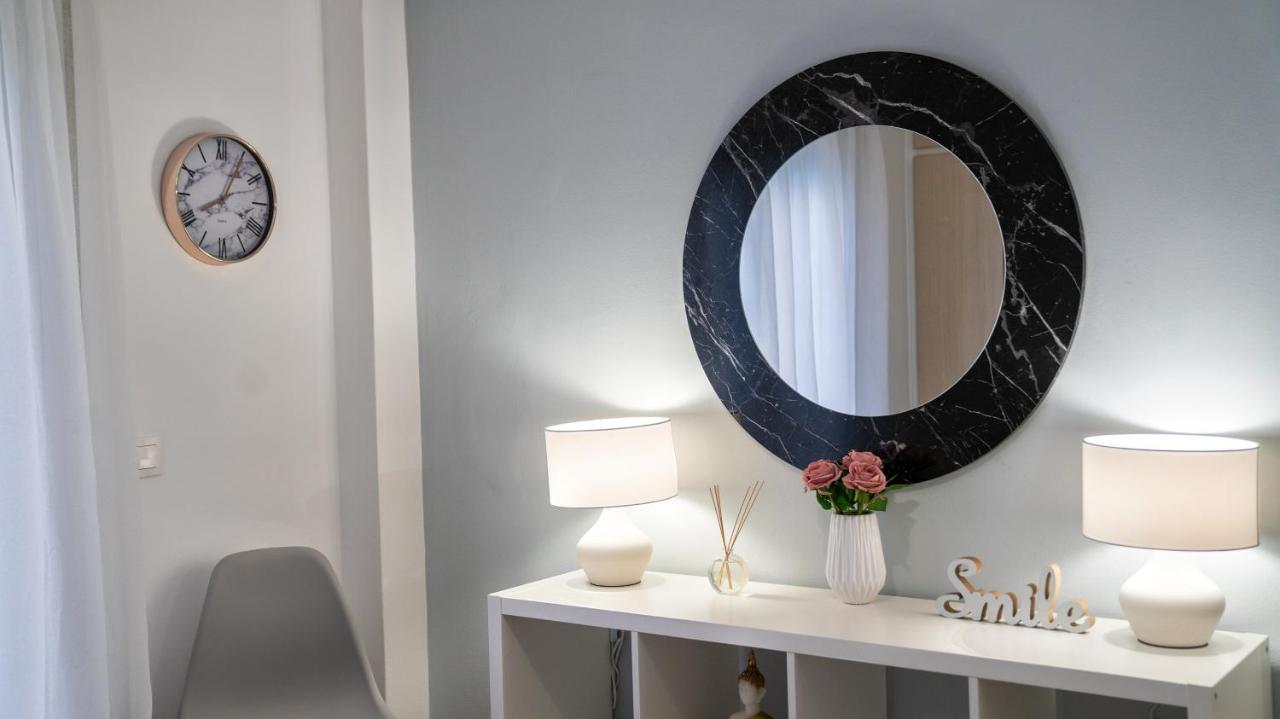Lux Apartment Near Acropolis! In The Heart Of Athens Exterior photo