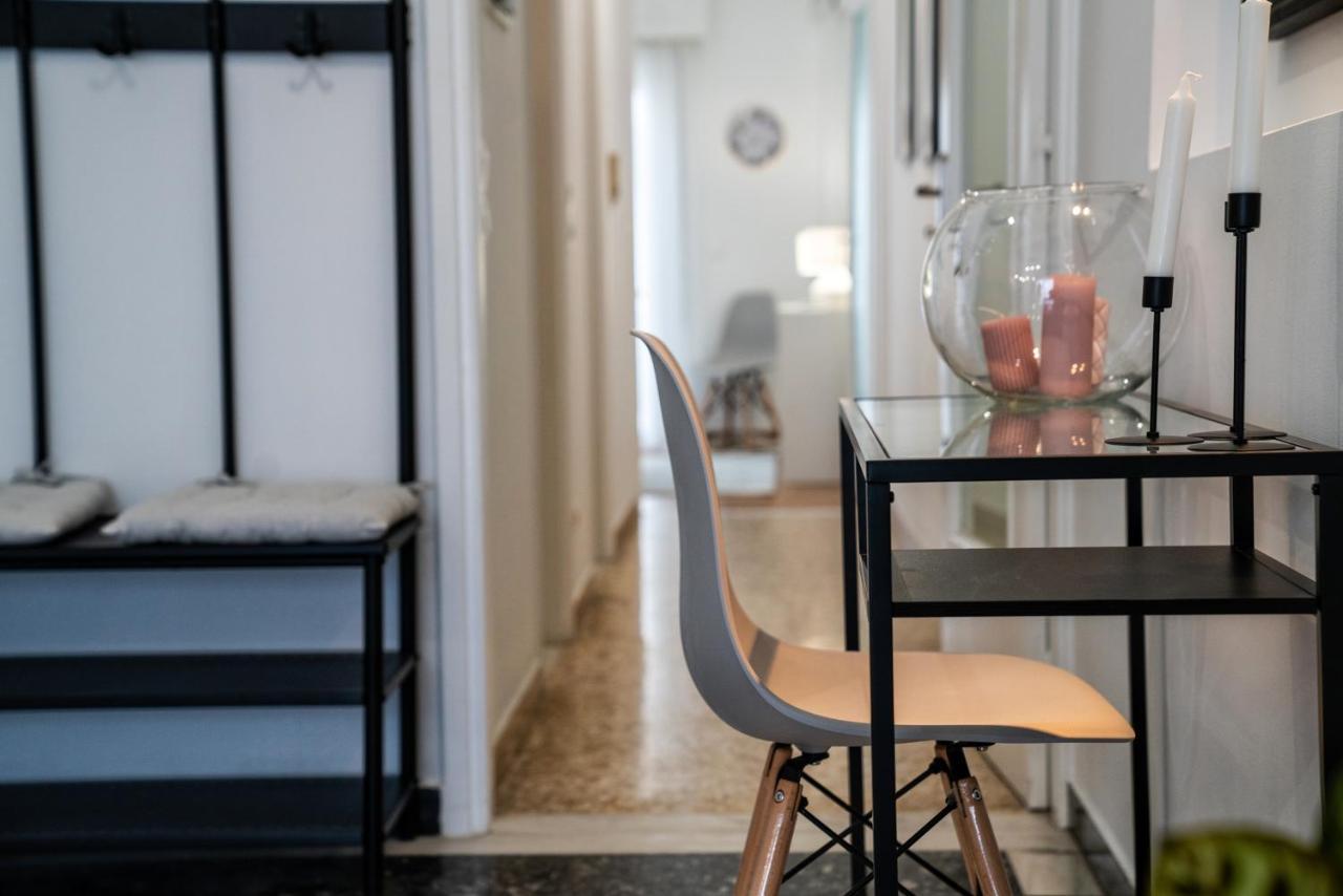 Lux Apartment Near Acropolis! In The Heart Of Athens Exterior photo